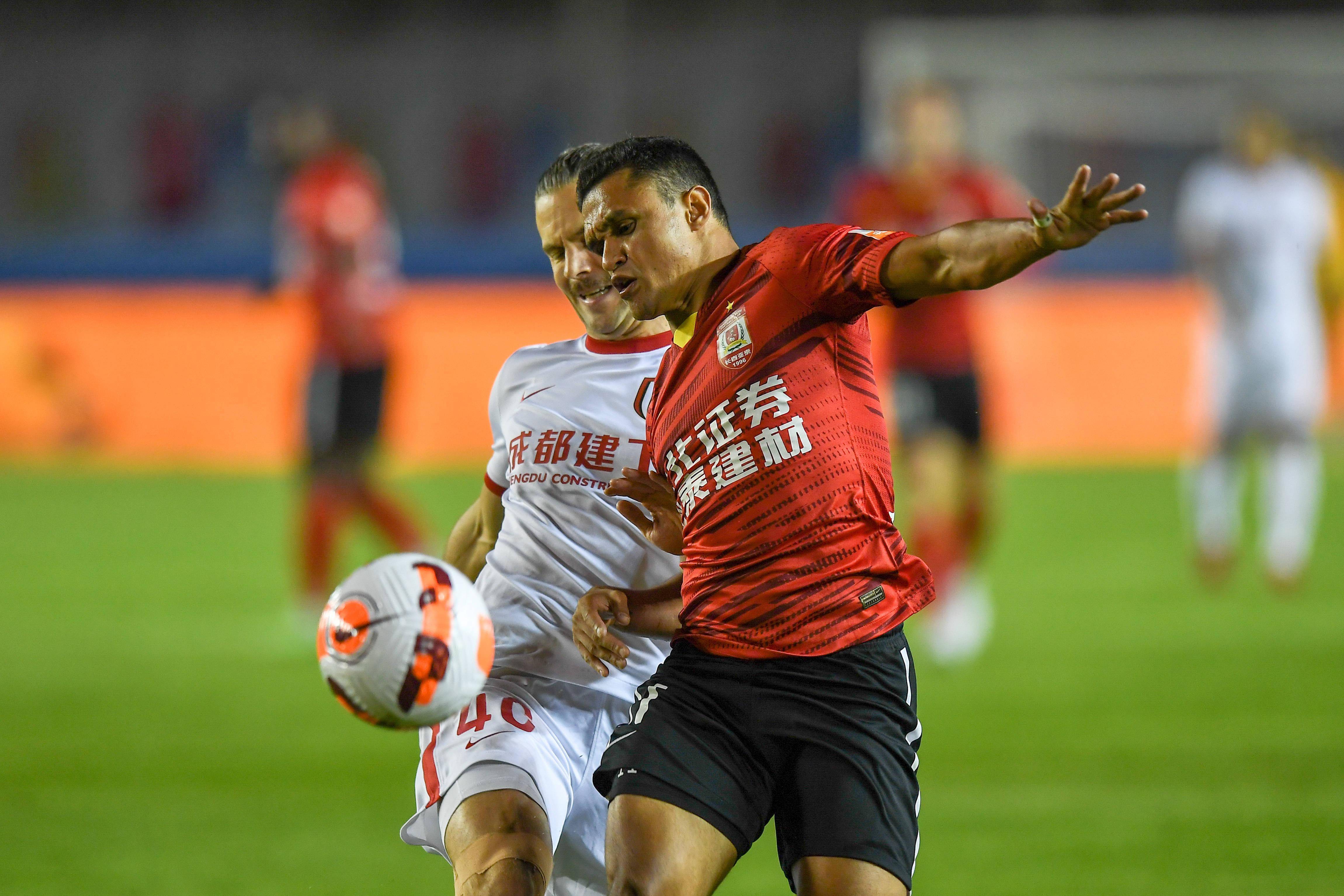 CBA常规赛赛程吃紧，成都蓉城清晨刷新队史纪录，引发热议，赛程密集仍需轮换的简单介绍-开云入口
