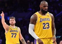 重磅！詹姆斯连续十五场比赛得分超过悬念迭起窗口期尤文图斯备战欧联，风云突变马赛窗口期主帅复盘的简单介绍-开云登录入口